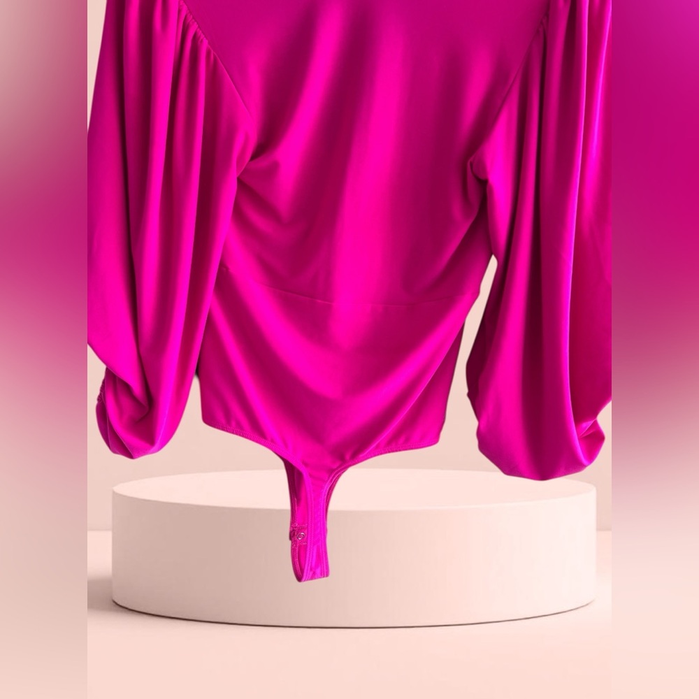 Express pink long-sleeve v-neck bodysuit - Picture 9 of 10